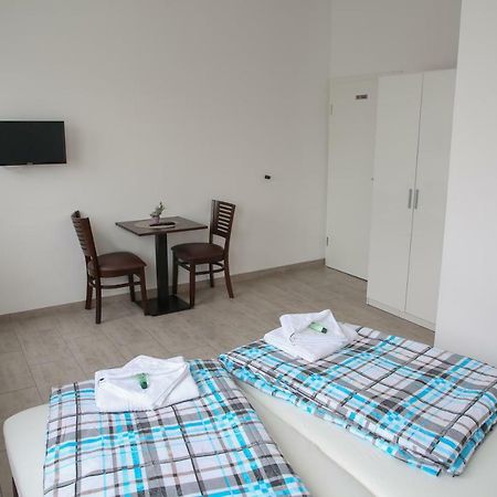 Franken Motel เฟือร์ท ภายนอก รูปภาพ